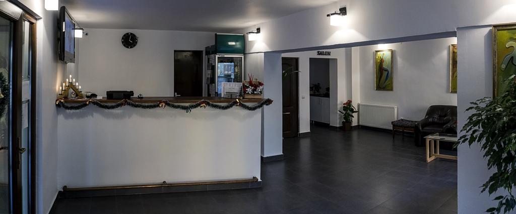 Hotel Dacor Orăştie المظهر الخارجي الصورة