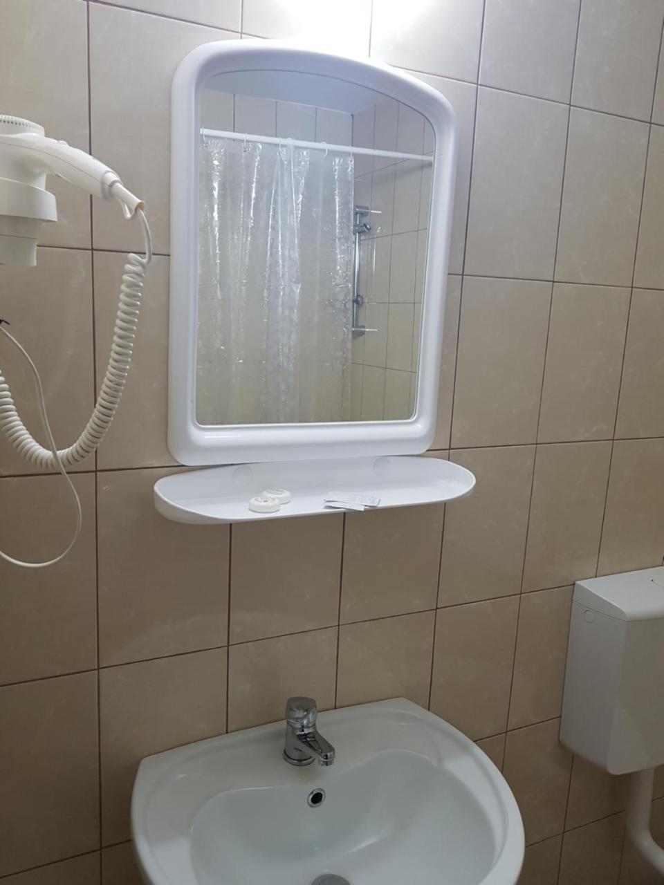 Hotel Dacor Orăştie المظهر الخارجي الصورة
