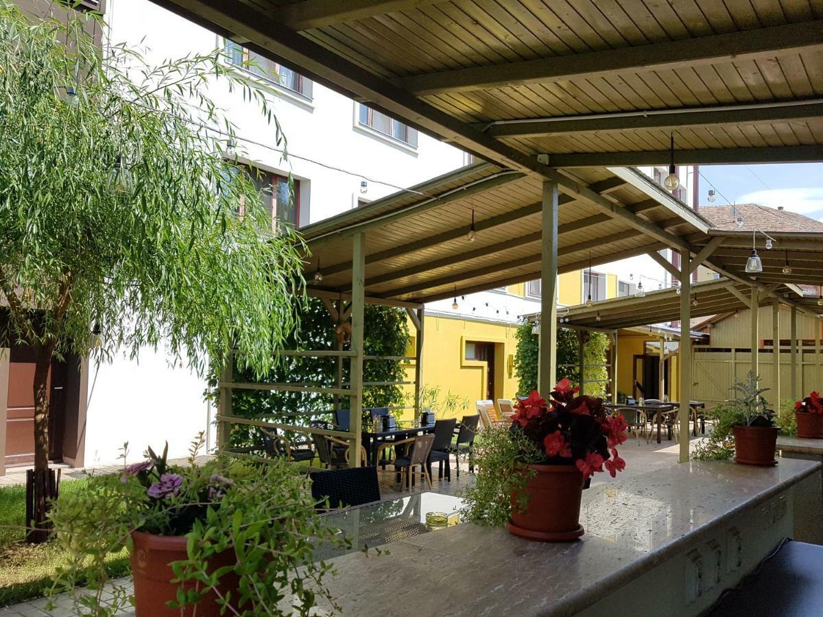 Hotel Dacor Orăştie المظهر الخارجي الصورة